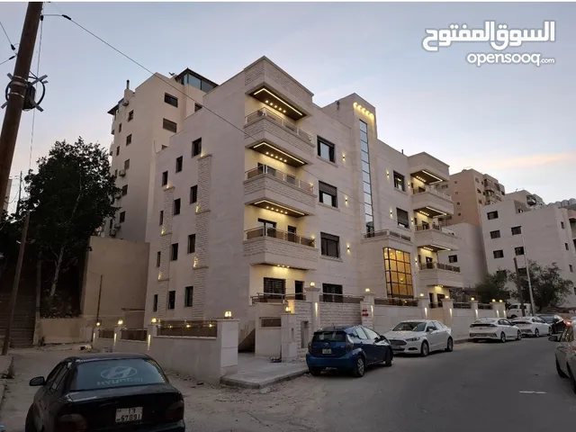 شقق مميزة للبيع في تلاع العلي بالقرب من سوق السلطان مساحه 170 متر تشطيب سوبر ديلوكس