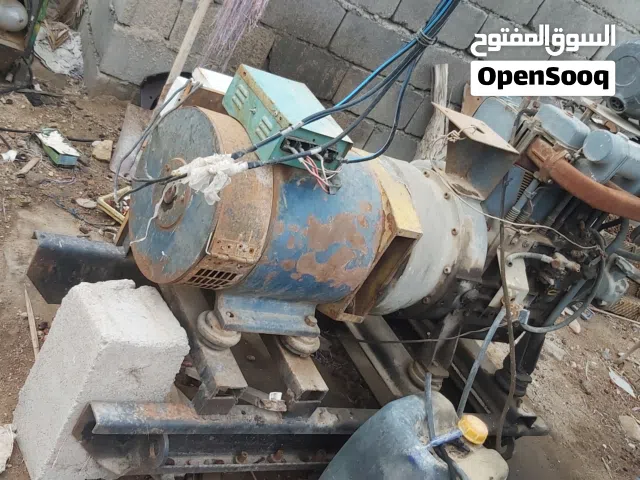 مولد 3 سلندر دويز بحاله جيدة وراس التوليد 30كيفي المحرك ايطالي وسعر مناسب