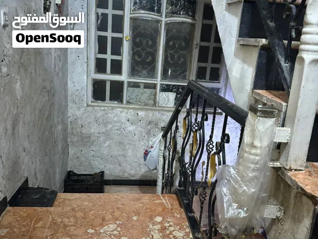 عماره سكنية ثلاث طوابق