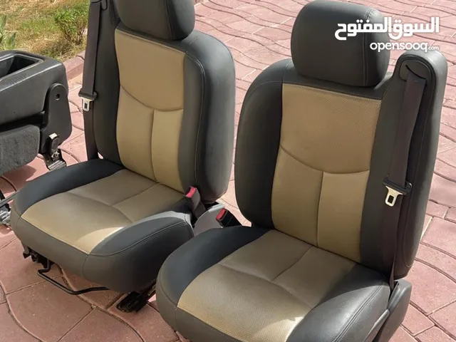 للبيع كشنات وتكاية وانيت سيرا وسلفرادو ويوكن وتاهو 2006