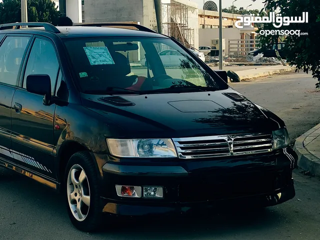 Used Mitsubishi Space Wagon in Benghazi