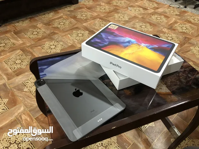 Apple iPad pro 4 256 GB in Basra