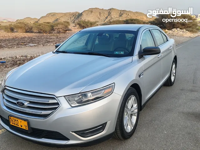 Used Ford Taurus in Muscat