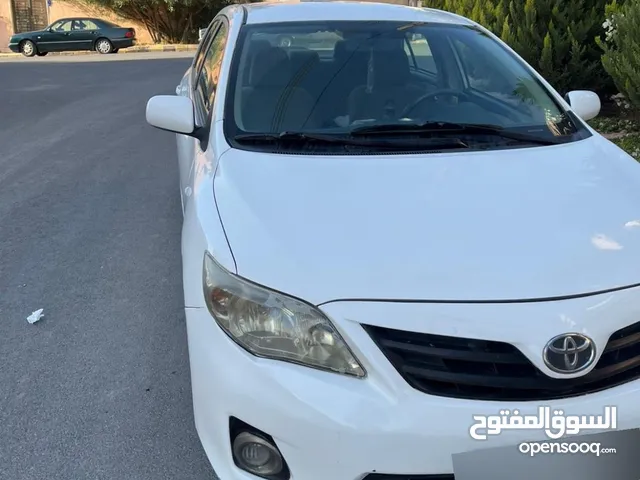 تويوتا كورولا 2012 كرت ابيض فل جميع المواصفات دهان جديد
