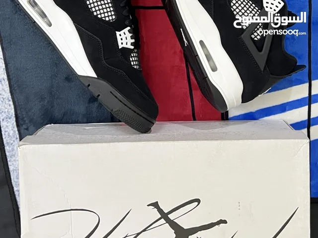 Jordan 4 Retro ‘White Thunder’