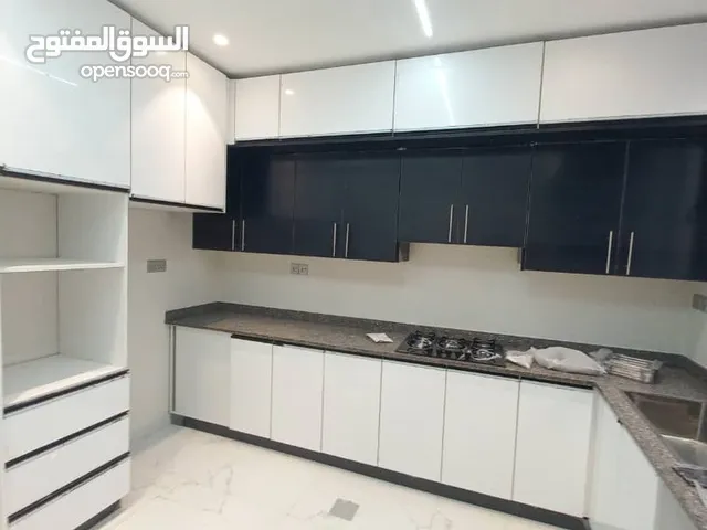 165 m2 3 Bedrooms Apartments for Sale in Benghazi Dakkadosta