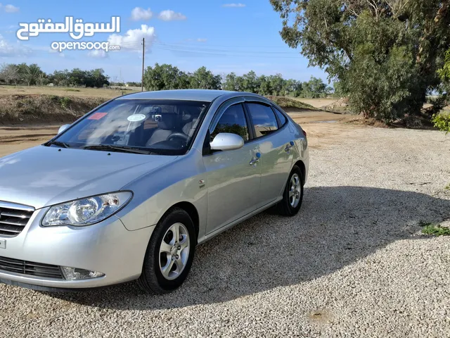 Used Hyundai Avante in Tripoli