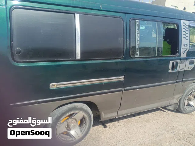 2000 هيونداي H 100