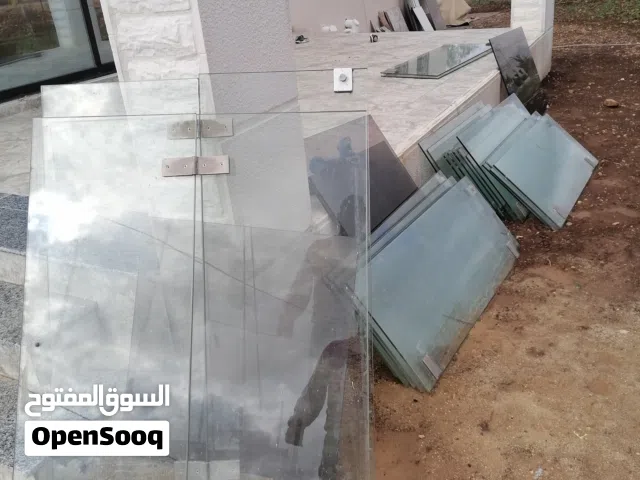 زجاج سيكوريت