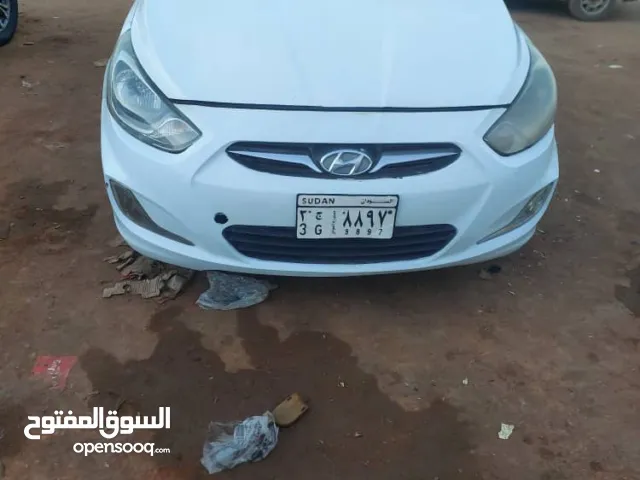 اكسنت مضلع 2013 مقاسين زيت