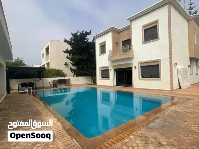 10000 m2 More than 6 bedrooms Villa for Sale in Agadir Tilila