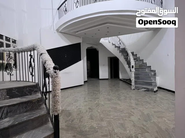 300 m2 5 Bedrooms Townhouse for Rent in Baghdad Saidiya