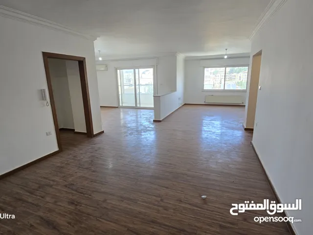 شقة فارغة للايجار في منطقة خلدا 200 متر