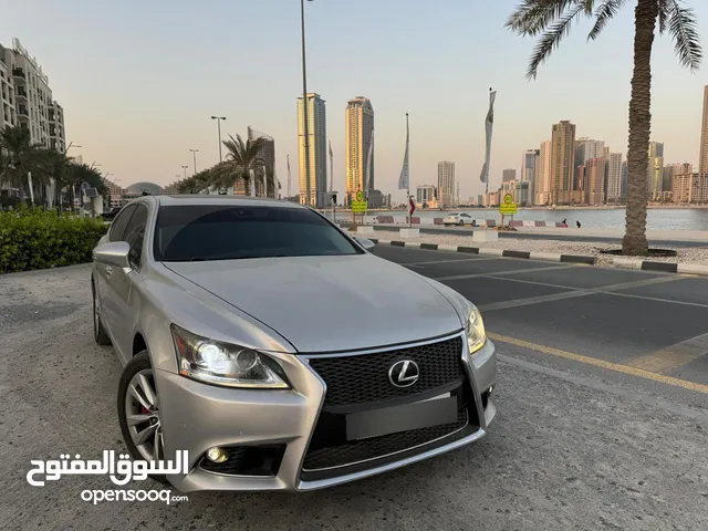 Used Lexus LS in Sharjah