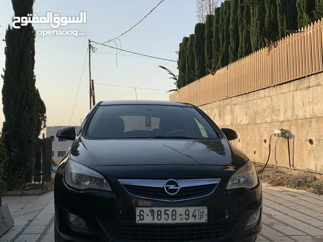 Used Opel Astra in Qalqilya