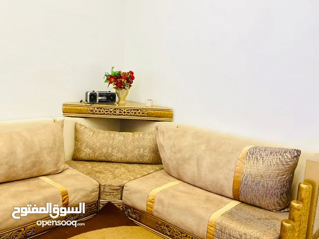 غرفة جلوس مدت استعمال 6شهور