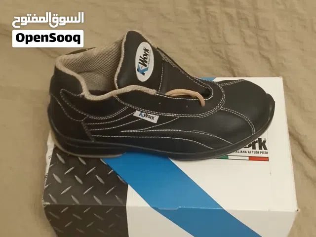 سفتي إيطالي اصلي متوفر رقم 42 و 47