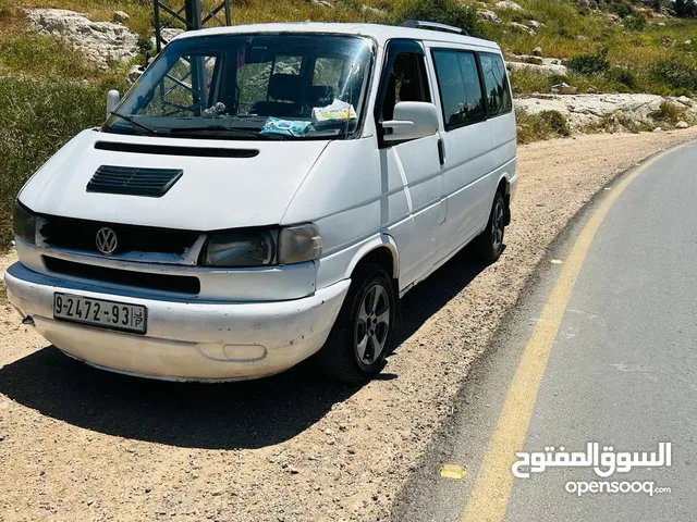Used Volkswagen Caravelle in Hebron