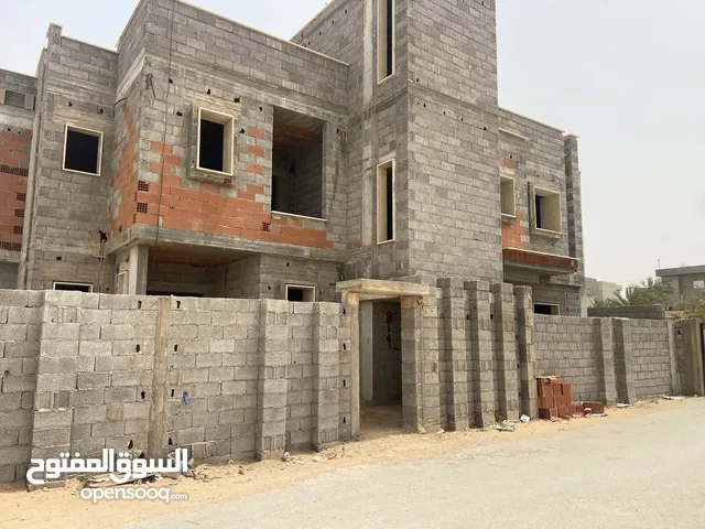420m2 5 Bedrooms Villa for Sale in Tripoli Al-Serraj