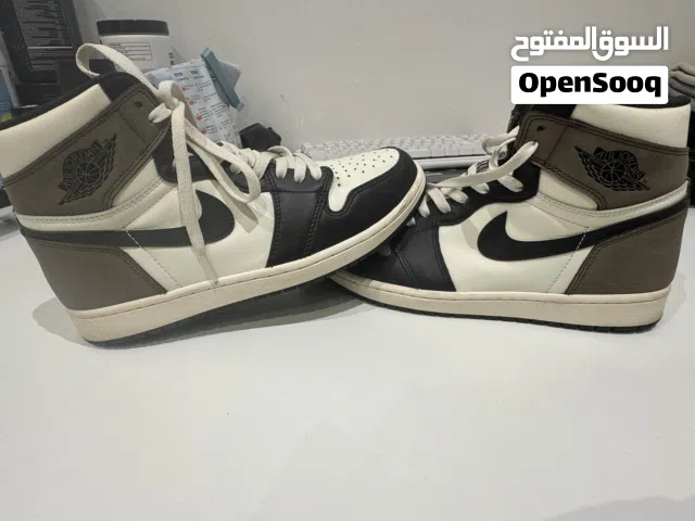 Jordan 1 Retro High Mocha