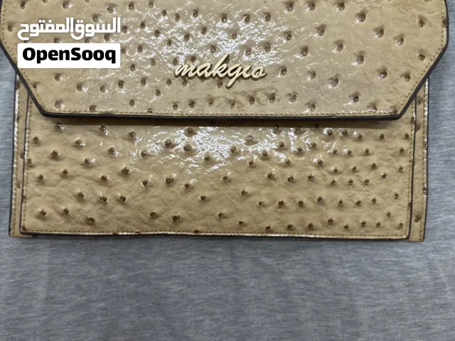 حقيبه يد شبه جديده