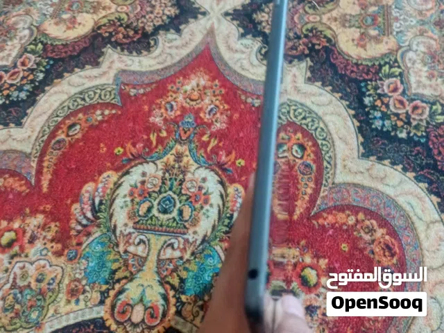 Apple iPad 7 32 GB in Basra