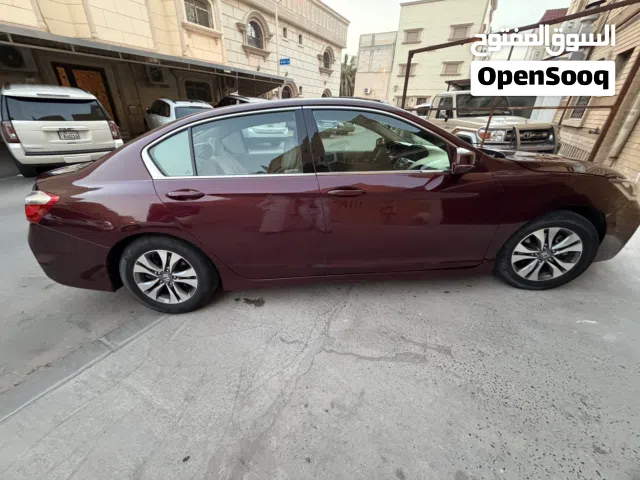 هوندا أكورد 2015