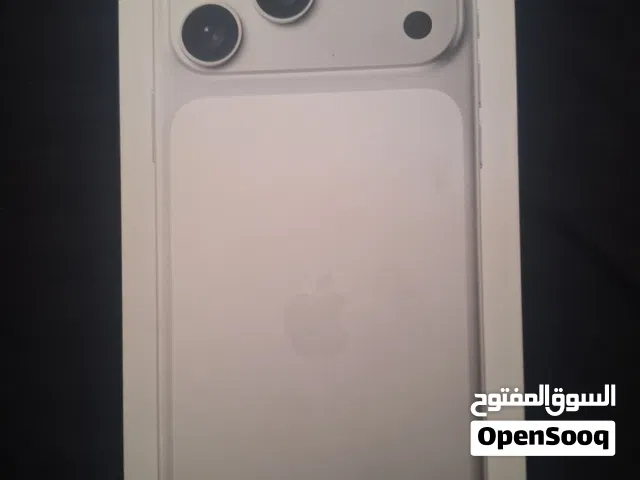 17 pro max  جديد