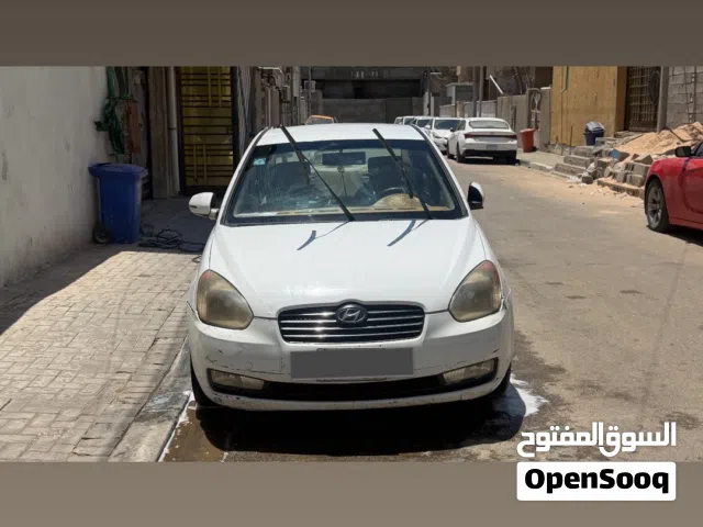 2011 Hyundai Accent Standard