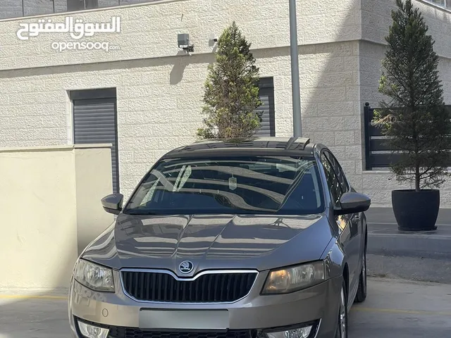سكودا اكتافيا