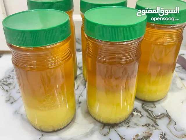 سمن بقر عماني اصلي متوفر كميات جملة او مفرد زيت السمن العماني صنع ايدي عمانية بقري زكي جدا طيب حلوى