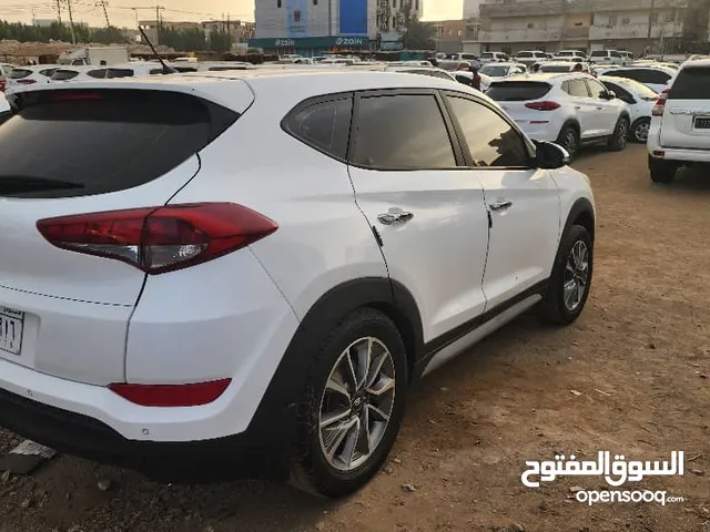 Used Hyundai Tucson in Red Sea