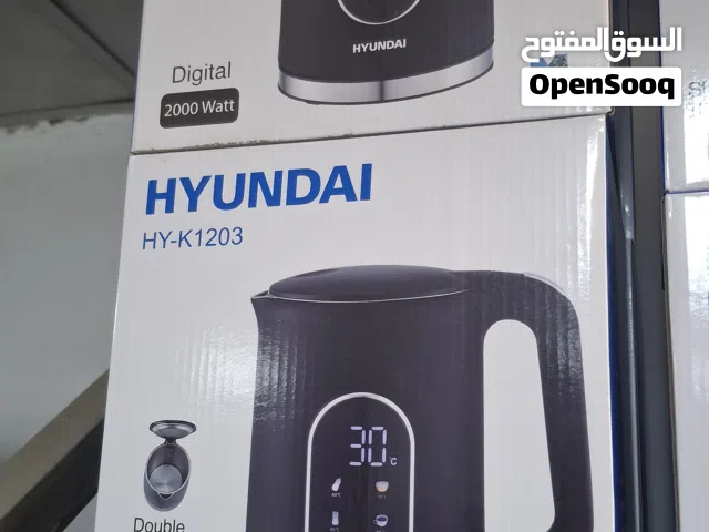 غلايه مياه نوع هونداي لون اسود شاشه رقميه 2000 واط السعر شامل التوصيل داخل عمان