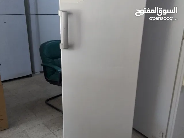 فريزر بيكو 260لتر
