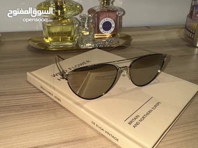 نظارة شمسية ماركة Oliver peoples