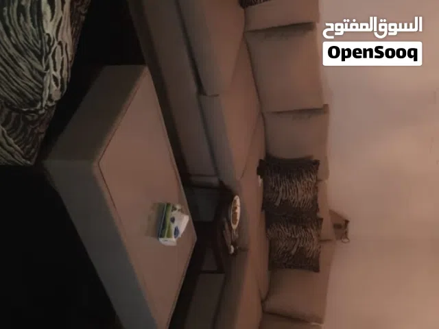 لا يوجد اي مشكله فيه تكييف