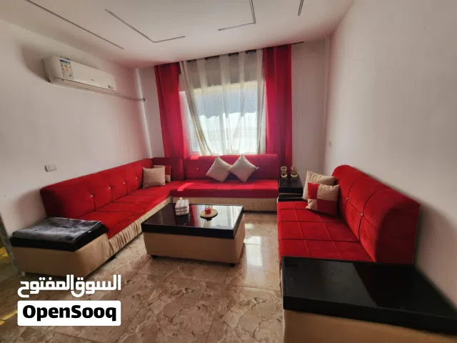 طقم كنب وغرفة نوم للبيع 300 دينار