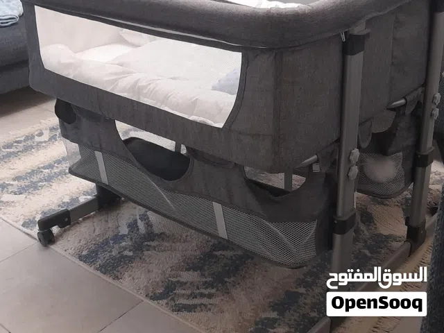 تخت توأم بحالة الوكاله كأنه جديد