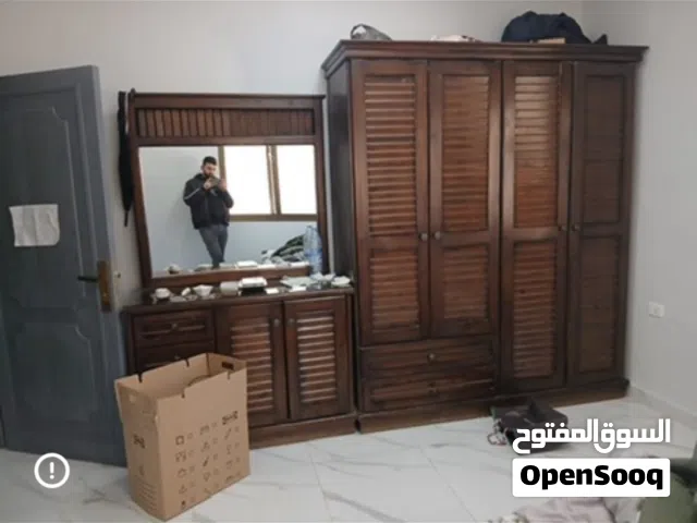 غرفه للبيع خشب سويد