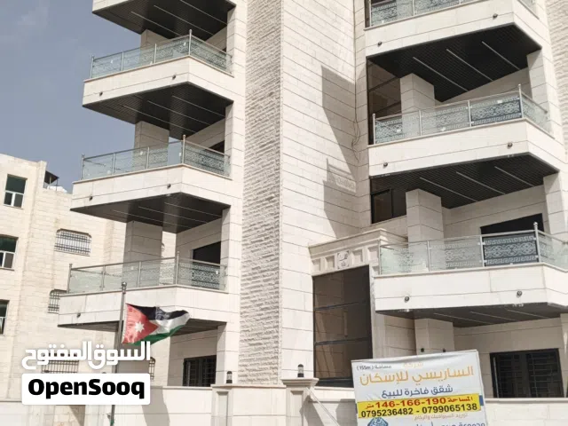شقه للبيع الطابق الثالث مع الروف المساحه 202م مع ترس 75م بارقى احياء شفا بدران بالقرب من الاكاديمية