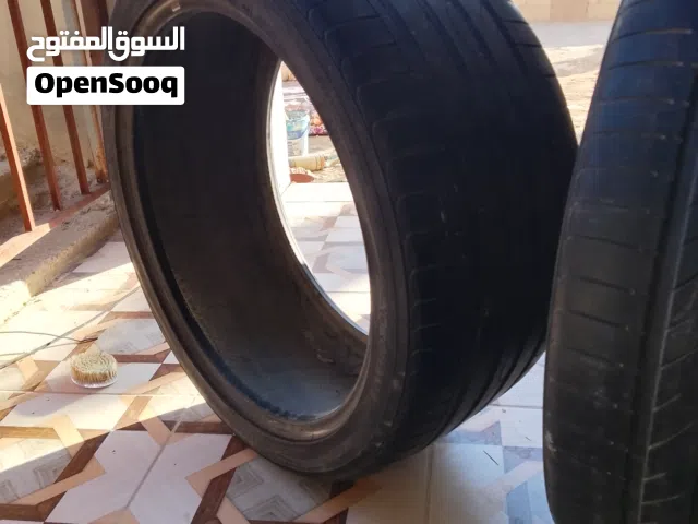 فردتين قياس 295/35/21 يوكاهما ياباني نضاف