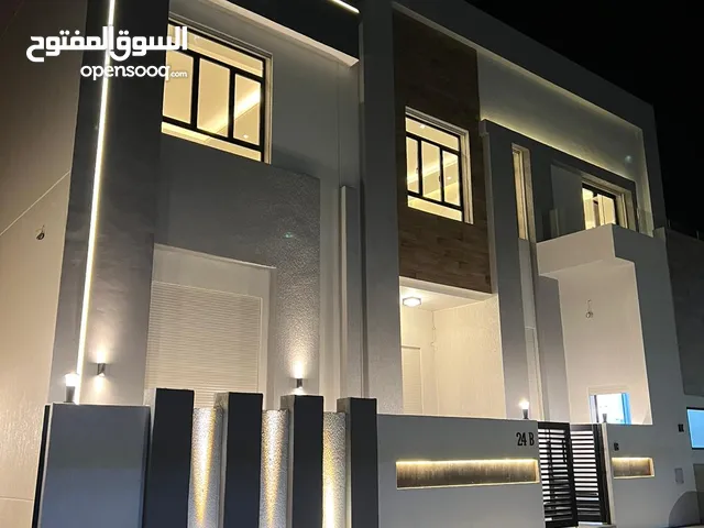 350 m2 5 Bedrooms Townhouse for Sale in Al Ahmadi Wafra residential