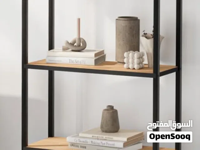 مكتبة معدنية بخمس رفوف  الطول 150 cm   العرض 60 cm  عرض الرف الداخلي 30  cm المسافة بين الرفوف 33 cm