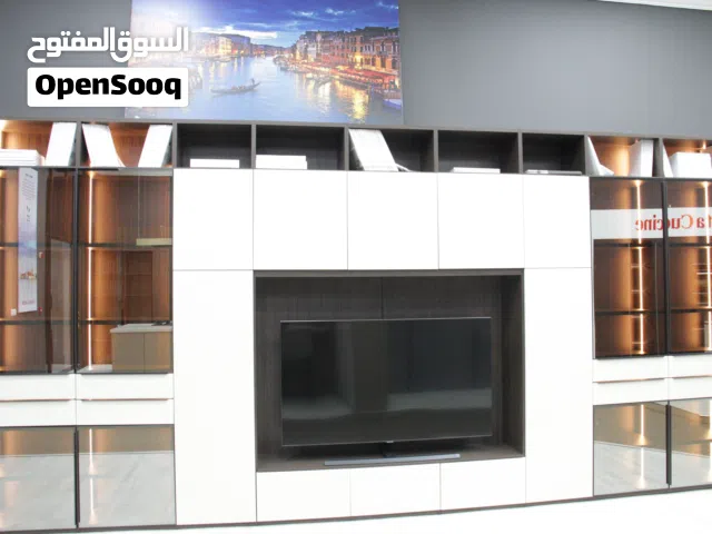 Luxury TV Room by Tomasella – Made in Italy  غرفة تلفزيون فاخرة من توماسيلا – صناعة إيطالية