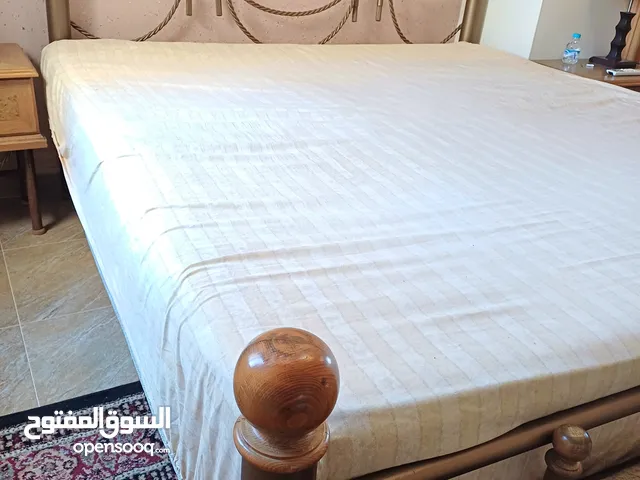 للبيع غرفة نوم ماستر