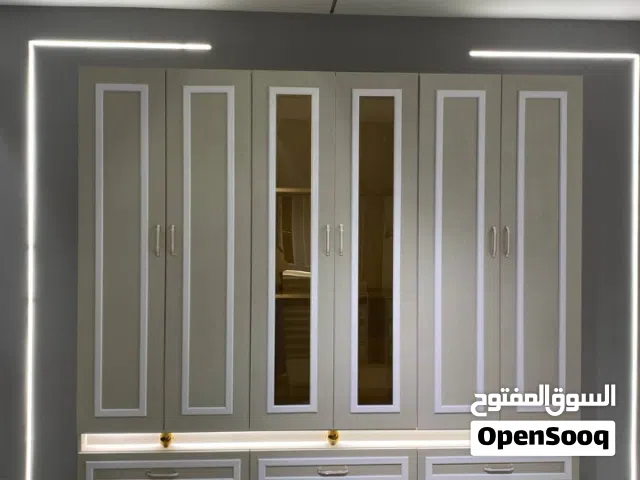 غرفة نوم فخامة شبابيه جديده أجود أنواع الخشب الاتيه والزان بسعر مغري جدا يوجد اكتر من موديل تواصل مع