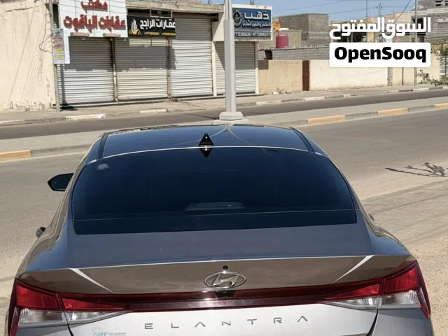 2023 هيونداي النترا SEL