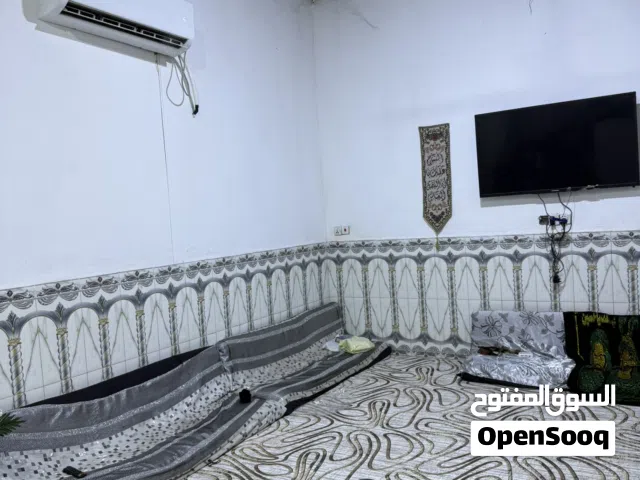 350 m2 3 Bedrooms Townhouse for Sale in Basra Abu Al-Khaseeb