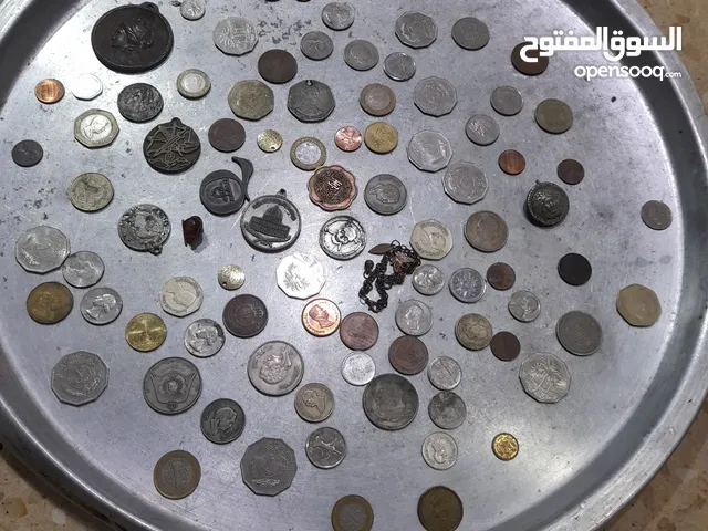 عمله اردنيه قديمه وعمله ثانيه