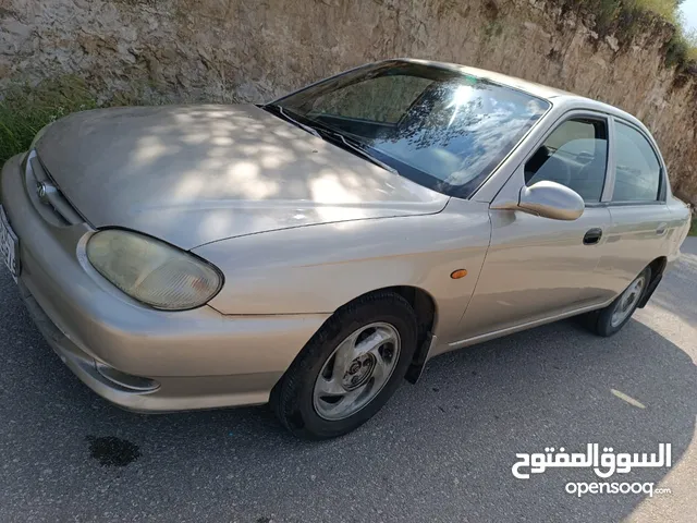 Kia Sephia 1999 in Ajloun